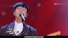 弹唱经典老歌的网红,网红演绎老歌魅力无限