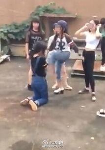 临沂打人女孩吃瓜视频,揭秘事件背后真相