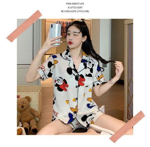短袖睡衣女网红同款图片,“网红同款热销！夏季必备短袖睡衣女时尚盘点”