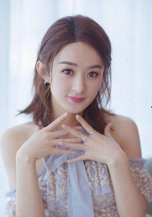 八万 香港女明星,揭秘香港女明星的璀璨人生与辉煌事业”