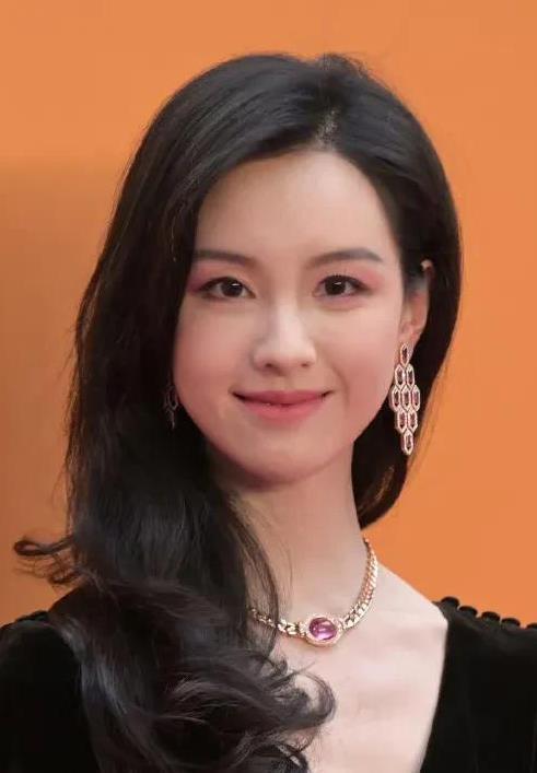 娱乐圈可以近距离吃瓜的明星
